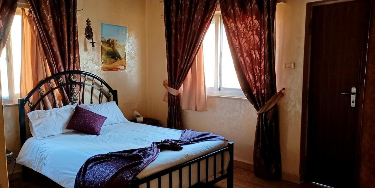 Caravan Hotel Ammán Kültér fotó