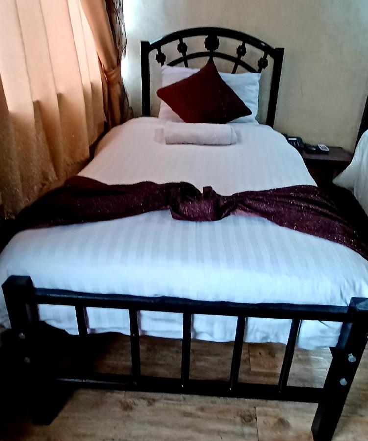 Caravan Hotel Ammán Kültér fotó