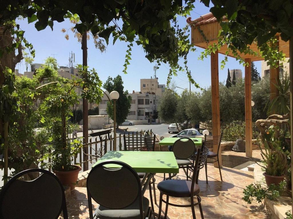 Caravan Hotel Ammán Kültér fotó